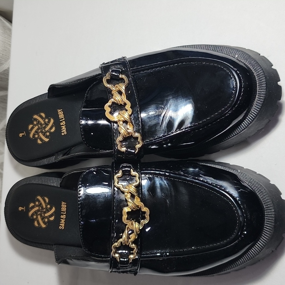 Sam & Libby women’s size 9 Shiny Black mules with Gold Detail